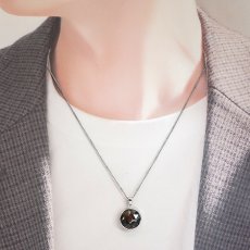 画像5: セリコパラサイト ペンダントトップ 六芒星カット SV925 ケニア産 【一点物】 Serico meteorite Parasite パラサイト 隕石 浄化 天然石 パワーストーン カラーストーン (5)