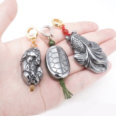 画像4: テラヘルツヒキュウ×北投石黄灰×シトリン ペンダントトップ チャーム 日本製 自社製 磁気 高純度 テラヘルツ鉱石 Terahertz 血流改善 肩こり 冷え性 健康ストーン ことほぎ 鉛重晶石 放射性 ラジウム クリッカートップ 天然石 パワーストーン (4)