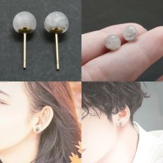 画像2: フェナカイト ピアス ブラジル産【 一点もの 】Phenakite 日本製 自社製 ステンレス カボション 希少石 フェナス石 鉱物 浄化 お守り 天然石 パワーストーン (2)