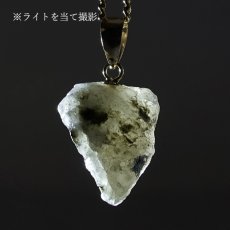 画像3: フェナカイト 原石 ペンダントトップ K18 ロシア マリシェボ産【一点物】 Phenakite 日本製 希少石 フェナス石 ウラル地方 浄化 二次鉱床 天然石 パワーストーン (3)