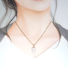 画像3: 糸魚川翡翠 ピンク ペンダントトップ 新潟県産 【一点物】 ITOIGAWA Pink Jade ステンレス 日本銘石 国石 希少 糸魚川ひすい お守り 浄化 天然石 パワーストーン カラーストーン (3)