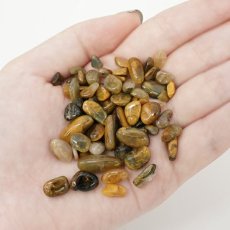 画像3: さざれ 100g タイガーズアイ(小粒) 天然石 パワーストーン カラーストーン (3)