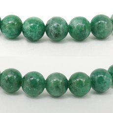 画像2: エメラルド 6mm ブレスレット【一点物】ブラジル産 emerald 裸石 緑柱石 5月誕生石 天然石 パワーストーン カラーストーン (2)