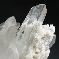 画像4: マニハール水晶 クラスター 329.7g インド・マニハール産 【一点もの】 Manihar Quartz 原石 ヒマラヤ 結晶 お守り 浄化 天然石 パワーストーン カラーストーン (4)