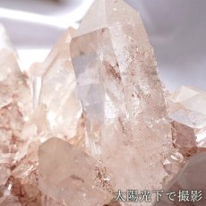 画像5: マニカラン水晶 クラスター 1.7kg ヒマラヤ産 【一点物】 Manikarn Quartz 原石 ピンク 水晶 クォーツ 透明度 ヒマラヤ水晶 ヒーリング 浄化 天然石 パワーストーン (5)
