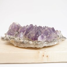 画像4: ファントムアメジスト クラスター 2.6kg ブラジル産【一点物】Phantom Amethyst 台付き 原石 2月誕生石 紫水晶 風水 ヒーリング 浄化 天然石 パワーストーン カラーストーン (4)