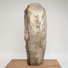 画像2: スモーキーシトリンエレスチャル 原石 1.7kg ブラジル産 【一点もの】Smoky Citrine Elestial 台付き 骸骨水晶 水晶 クォーツ お守り 浄化 天然石 パワーストーン (2)