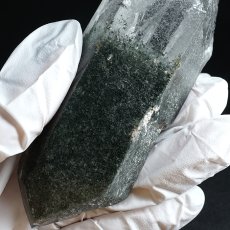 画像5: マニハール水晶 原石 155.8g ヒマラヤ産 【一点もの】 Manihar Quartz ヒマラヤ 結晶 お守り 浄化 天然石 パワーストーン カラーストーン (5)