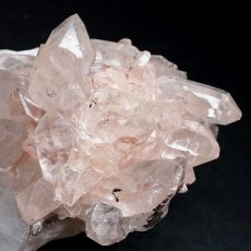 画像6: マニカラン水晶 クラスター ヒマラヤ産 【一点物】 Manikarn Quartz 原石 ピンク 水晶 クォーツ 透明度 ヒマラヤ水晶 ヒーリング 浄化 天然石 パワーストーン (6)
