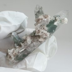 画像3: マニハール水晶 クラスター 14.9g インド・マニハール産 【一点もの】 Manihar Quartz 原石 ヒマラヤ 結晶 お守り 浄化 天然石 パワーストーン カラーストーン (3)