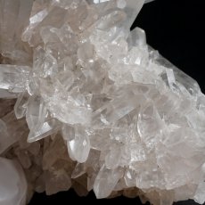 画像4: マニカラン水晶 クラスター ヒマラヤ産 【一点物】 Manikarn Quartz 原石 ピンク 水晶 クォーツ 透明度 ヒマラヤ水晶 ヒーリング 浄化 天然石 パワーストーン (4)