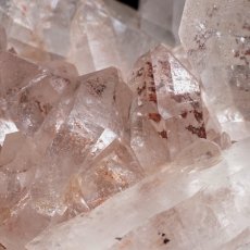 画像5: マニカラン水晶 クラスター ヒマラヤ産 【一点物】 Manikarn Quartz 原石 ピンク 水晶 クォーツ 透明度 ヒマラヤ水晶 ヒーリング 浄化 天然石 パワーストーン (5)