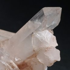 画像5: マニカラン水晶 クラスター ヒマラヤ産 【一点物】 Manikarn Quartz 原石 ピンク 水晶 クォーツ 透明度 ヒマラヤ水晶 ヒーリング 浄化 天然石 パワーストーン (5)