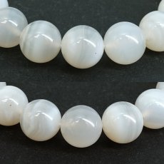 画像2: 花石玉髄 12mm ブレスレット 北海道産【数量限定】HANAISHI Chalcedony 瑪瑙 めのう ぎょくずい 日本製 山梨甲府研磨 天然石 日本銘石 パワーストーン カラーストーン (2)