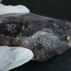 画像3: エレスチャルクォーツ ポリッシュ 259.1g ブラジル産【山梨甲府研磨】一点もの Elestial Quartz 原石 骸骨水晶 パーフェクトストーン お守り 浄化 天然石 パワーストーン (3)