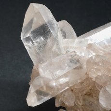画像6: マニカラン水晶 クラスター ヒマラヤ産 【一点物】 Manikarn Quartz 原石 ピンク 水晶 クォーツ 透明度 ヒマラヤ水晶 ヒーリング 浄化 天然石 パワーストーン (6)