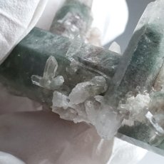 画像5: マニハール水晶 クラスター 14.9g インド・マニハール産 【一点もの】 Manihar Quartz 原石 ヒマラヤ 結晶 お守り 浄化 天然石 パワーストーン カラーストーン (5)