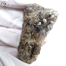 画像7: レインボーガーネット 原石 奈良県 天川村 【一点もの】 TENKAWA Garnet アンドラダイトガーネット 柘榴石 希少 日本銘石 国産鉱物 パワーストーン 天然石 (7)