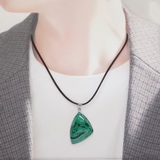 画像4: マラカイト ペンダントトップ SV925 コンゴ産【一点もの】Malachite 覆輪 フクリン 孔雀石 浄化 お守り 天然石 パワーストーン カラーストーン (4)