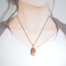 画像3: サンストーン ペンダントトップ SV925 インド産 【一点もの】 Sunstone  覆輪 フクリン 太陽 内包物 輝き 天然石 パワーストーン カラーストーン (3)