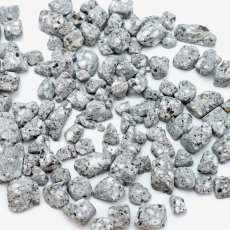 画像2: さざれ 100g 医王石 青 パワーストーン 日本銘石 石川県産 天然石 パワーストーン カラーストーン (2)