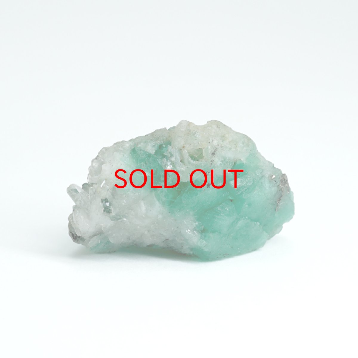 画像3: 【SALE 14%OFF】 エメラルド パイライト共生 原石 約12.3g コロンビア ムソ鉱山産 【一点もの】 Emerald 鉱物 標本 結晶 緑柱石 浄化 お守り 天然石 パワーストーン カラーストーン (3)