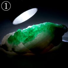 画像4: エメラルド 原石 約21.1g コロンビア ムソ鉱山産 【一点もの】 Emerald 鉱物 標本 結晶 緑柱石 浄化 お守り 天然石 パワーストーン カラーストーン (4)