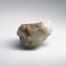 画像3: エメラルド 原石 約5.6g コロンビア ムソ鉱山産 【一点もの】 Emerald 鉱物 標本 結晶 緑柱石 浄化 お守り 天然石 パワーストーン カラーストーン (3)