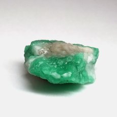 画像3: エメラルド 原石 約5.0g コロンビア ムソ鉱山産 【一点もの】 Emerald 鉱物 標本 結晶 緑柱石 浄化 お守り 天然石 パワーストーン カラーストーン (3)