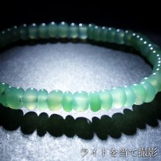 画像4: クリソプレーズ ブレスレット 5.5mm タイヤ型 オーストラリア産 【一点もの】Chrysoprase 5月誕生石 カルセドニー 玉髄 天然石 パワーストーン カラーストーン (4)
