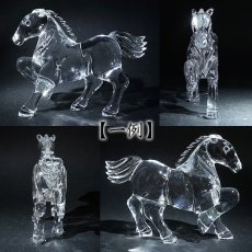 画像2: 天然水晶 午 彫り物 ブラジル産 山梨伝統技術士作 Quartz 水晶 石英 4月誕生石 縁起物 干支 馬 うま 日本製 手研磨 職人 無処理 天然石 パワーストーン (2)