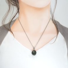 画像4: 青虎天眼石 ペンダントトップ 北海道産 AOTRA TENGAN Blue Stone 日本製 自社製 ステンレス アオトラ石 日本銘石 天然石 パワーストーン カラーストーン (4)