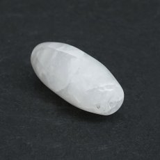画像5: 静岡水晶 白 黄 天珠 約32mm 静岡県産 【 一点もの 】 Shizuoka Quartz 石英 水晶 日本製 自社製 日本銘石 天然石 パワーストーン カラーストーン (5)