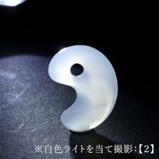 画像7: 花石玉髄 20mm 勾玉 北海道産 【一点物】 HANAISHI Chalcedony 瑪瑙 めのう ぎょくずい 日本製 山梨甲府研磨 工芸品 天然石 日本銘石 パワーストーン カラーストーン (7)