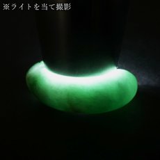 画像3: 糸魚川翡翠 約31mm 勾玉 新潟県産【一点物】Itoigawa Jade 日本銘石 希少 国石 5月誕生石 糸魚川ひすい 丁字頭 天然石 パワーストーン カラーストーン (3)