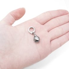 画像3: テラヘルツ ペンダントトップ チャーム スターカット 日本製 自社製 高純度 テラヘルツ鉱石 Terahertz 健康ストーン ことほぎ ラジウム クリッカートップ 天然石 パワーストーン (3)