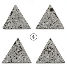 画像5: 霊峰 富士溶岩 ピラミッド 静岡県産【再入荷】 【 一点もの 】 FUJI Lava Stone 台付き 正月飾り インテリア 玄関 縁起物 日本銘石 パワーストーン 天然石 カラーストーン (5)