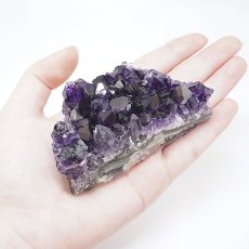 画像4: ウルグアイアメジスト 原石 176.3g ウルグアイ産【一点物】Amethyst 2月誕生石 鉱物 紫水晶 風水 ヒーリング 浄化 天然石 パワーストーン (4)