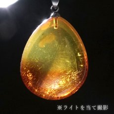 画像3: アンバー ペンダントトップ ドロップ型 リトアニア産 【一点もの】 Amber アンバー 琥珀 ステンレス 日本製 天然石 パワーストーン カラーストーン (3)