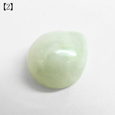 画像6: 糸魚川翡翠 ルース 新潟県産【一点物】高品質 ドロップ カボション Itoigawa Jade 日本銘石 正規代理店 日本製 鉱物 翡翠 ひすい 希少 国石 雫型 しずく お守り 浄化 天然石 パワーストーン (6)