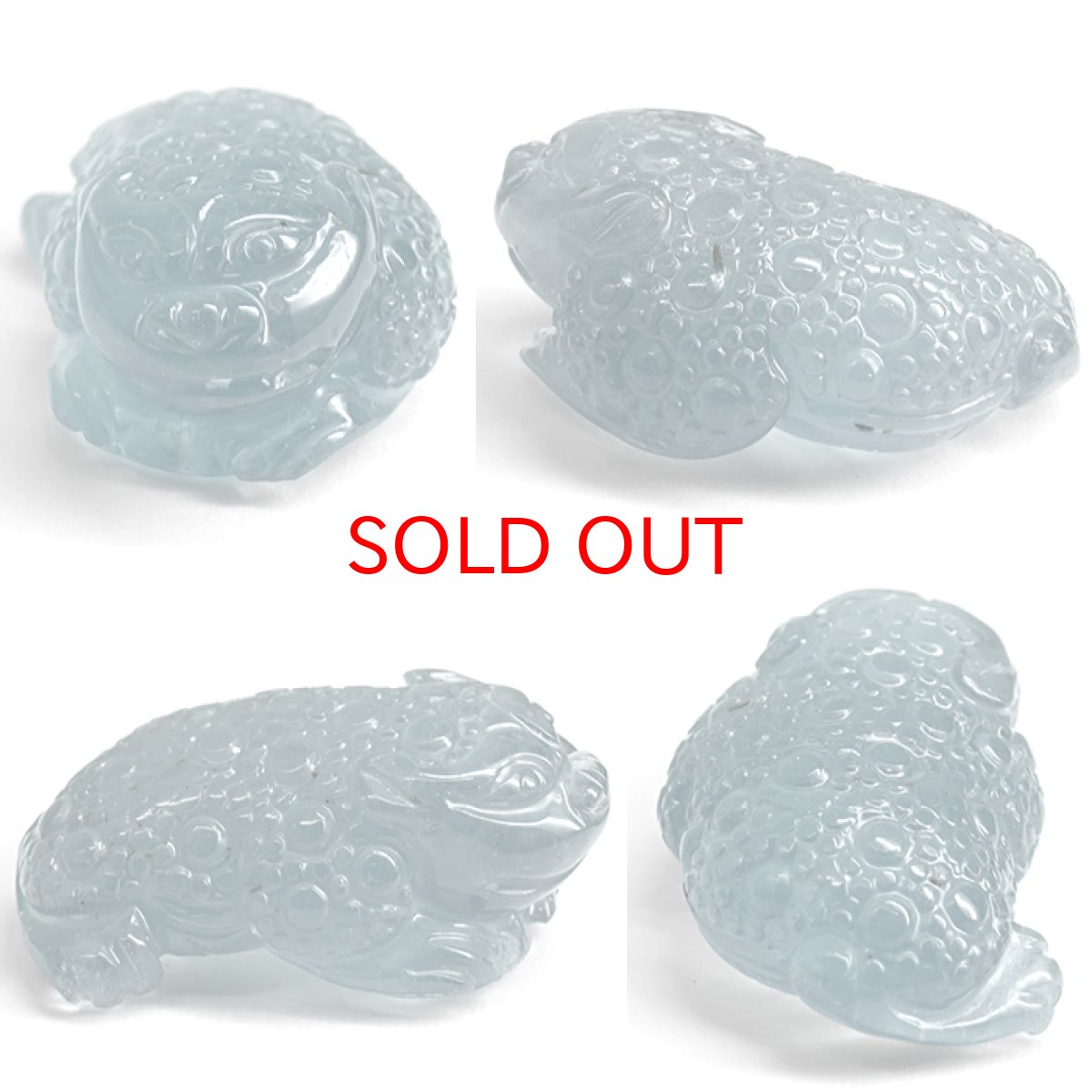 画像2: 【セール 14%OFF】 アクアマリン 三本足蛙 彫り物 約3.9g ブラジル産【一点もの】Aquamarine 風水 3月誕生石 藍柱石 藍玉 ベリル 緑柱石 カエル 銭蛙 金蟾 天然石 パワーストーン カラーストーン (2)