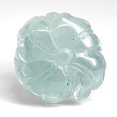 画像3: アクアマリン 蓮 彫り物 約7.2g ブラジル産【一点もの】Aquamarine 風水 3月誕生石 藍柱石 藍玉 ベリル 緑柱石 花 ハス 蓮華 レンゲ 天然石 パワーストーン カラーストーン (3)