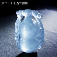 画像3: アクアマリン 瓢箪 彫り物 約7.8g ブラジル産【一点もの】Aquamarine 風水 3月誕生石 藍柱石 藍玉 ベリル 緑柱石 ひょうたん 天然石 パワーストーン カラーストーン (3)