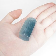 画像6: アクアマリン 獅子 彫り物 約34.0g ブラジル産【一点もの】Aquamarine 風水 瑞獣 霊獣 3月誕生石 藍柱石 藍玉 ベリル 緑柱石 天然石 パワーストーン カラーストーン (6)