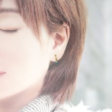 画像4: ブルージルコン イヤリング カンボジア産 Blue Zircon 日本製 カット加工 ネジ巻き式 ステンレス ゴールド ジルバー 天然石 パワーストーン カラーストーン (4)