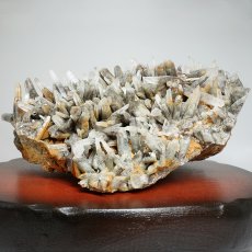 画像4: 山梨水晶 原石 山梨甲武信鉱山産【 一点もの 】証明書付き 台付き ファントム 国産天然石 国産水晶 Quartz クォーツ 結晶 鉱物 お守り 浄化 天然石 パワーストーン カラーストーン (4)