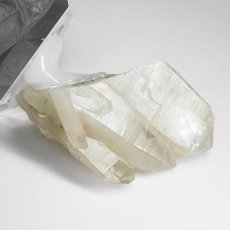 画像3: ファントムクォーツ 原石 約78g 山梨県水晶峠産 【 一点もの 】証明書付き Quartz クォーツ 国産天然石 国産水晶 鉱物 ファントム 幻影水晶 幽霊水晶 お守り 浄化 天然石 パワーストーン (3)