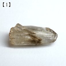 画像3: 山梨水晶 原石 山梨県産【 一点もの 】国産天然石 国産水晶 Quartz クォーツ ポイント 結晶 鉱物 お守り 浄化 天然石 パワーストーン カラーストーン (3)
