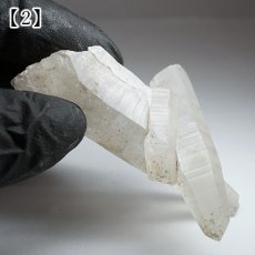 画像8: 山梨黒平水晶 原石 山梨産【 一点もの 】証明書付き 国産天然石 国産水晶 Quartz クォーツ 結晶 鉱物 お守り 浄化 天然石 パワーストーン カラーストーン (8)