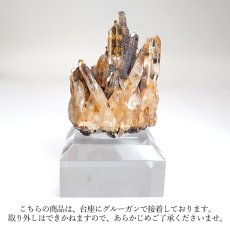 画像5: 水晶 原石 約107g 宮崎県産 児湯郡 板谷【 一点もの 】証明書付き 台付き 国産天然石 国産水晶 Quartz クォーツ 結晶 鉱物 お守り 浄化 開運 縁起物 天然石 パワーストーン カラーストーン (5)